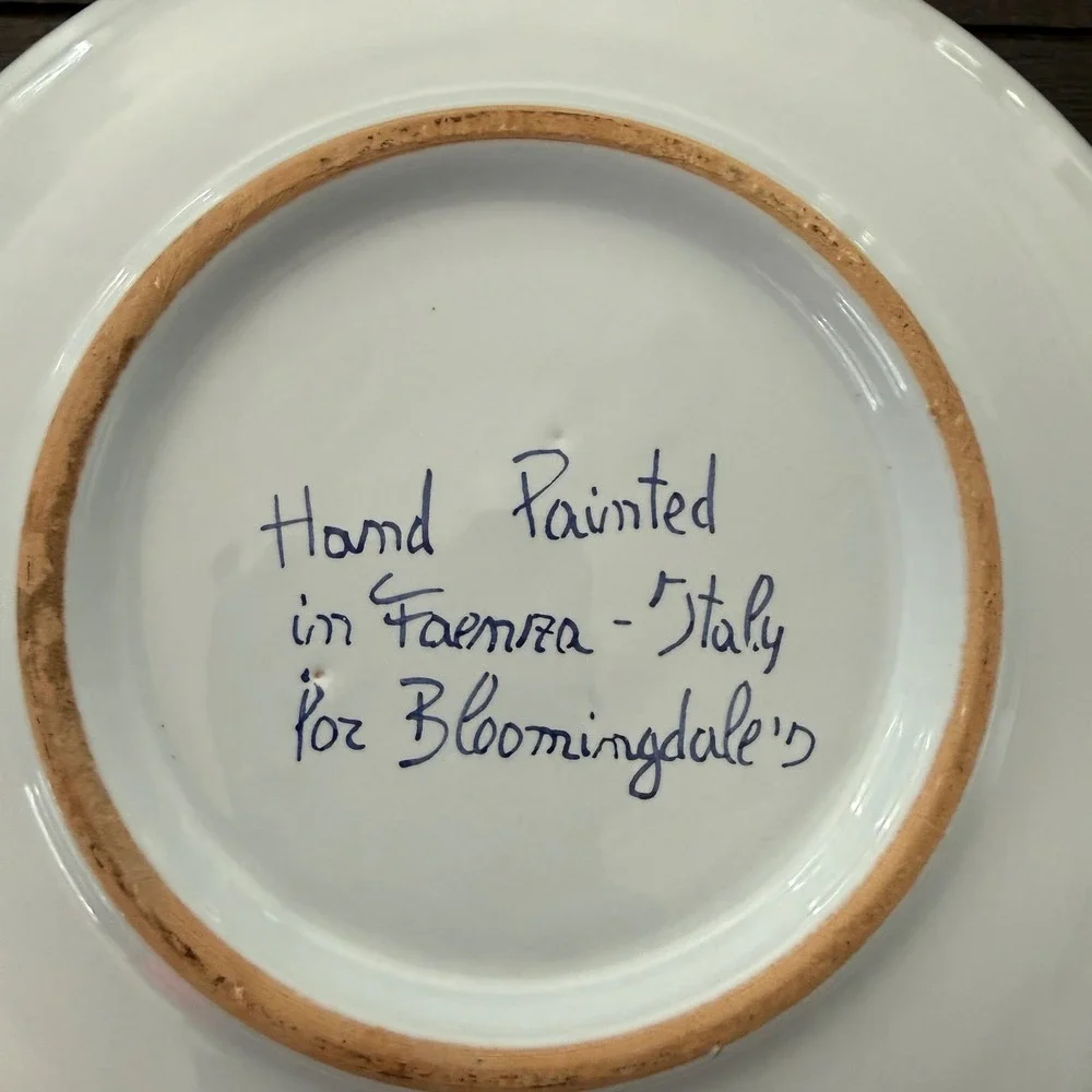 Bloomingdale's 6